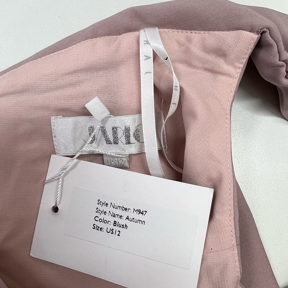 Jarlo Autumn Off The Shoulder Gown in Blush New With Tags Size 12 Formal Dress - Picture 9 of 11
